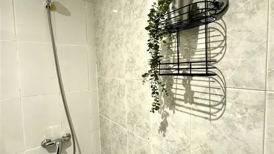 Rooms in Madrid Moncloa-Aravaca - photo 6