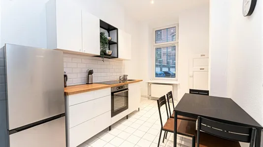 Rooms in Berlin Mitte - photo 9