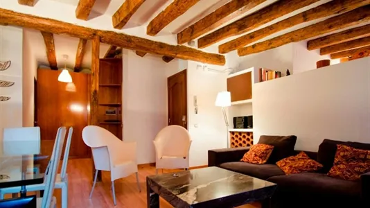 Apartments in Barcelona Ciutat Vella - photo 6