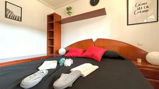 Rooms in Zaragoza - photo 6