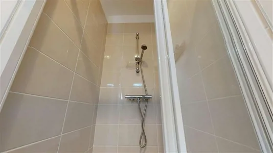 Rooms in Saint-Étienne - photo 3
