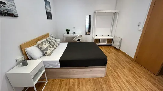 Rooms in L'Hospitalet de Llobregat - photo 1