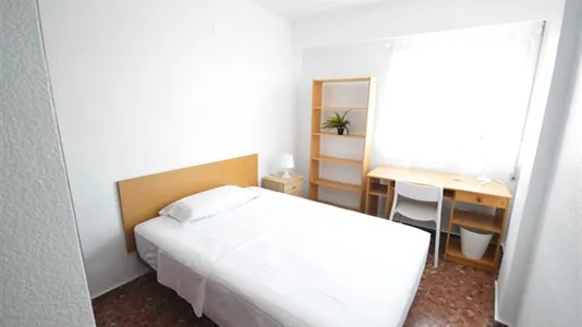 Rooms in Valencia Algirós - photo 7