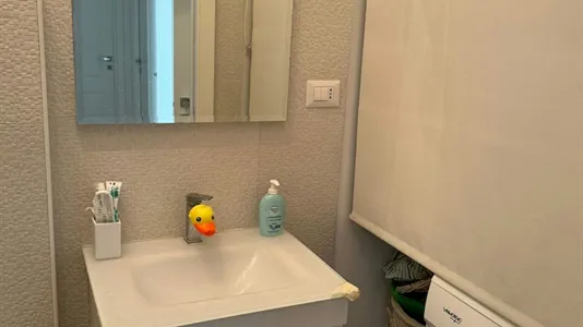 Rooms in Roma Municipio IV – Tiburtino - photo 9