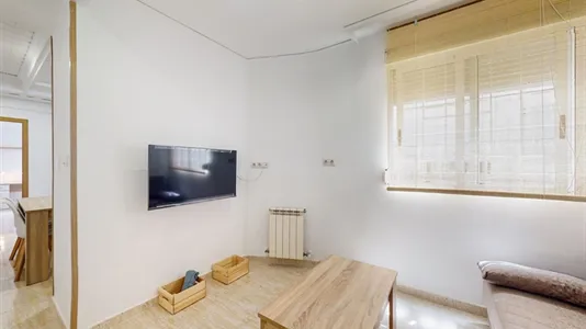 Rooms in Castellón de la Plana/Castelló de la Plana - photo 9