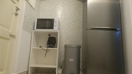 Rooms in Galatsi - photo 5