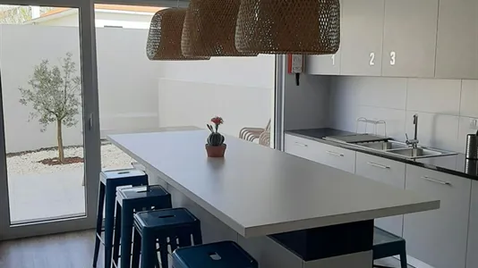 Rooms in Matosinhos - photo 4