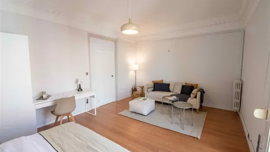 Rooms in Barcelona Sarrià-St. Gervasi - photo 6