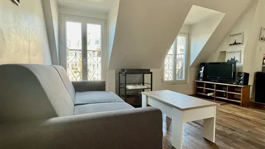 Apartments in Paris 10ème arrondissement - photo 2