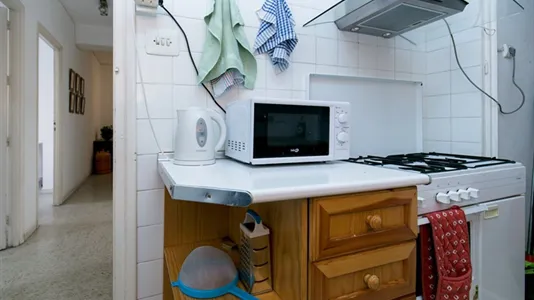 Rooms in Granada - photo 4