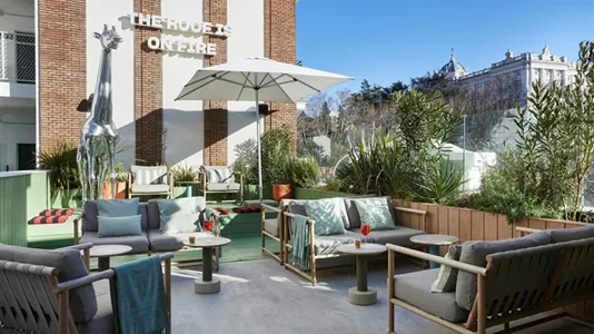 Rooms in Madrid Moncloa-Aravaca - photo 1