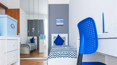 Room for rent in Milano Zona 2 - Stazione Centrale, Gorla, Turro, Greco, Crescenzago, Milan