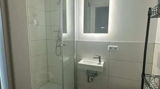 Rooms in Munich Milbertshofen-Am Hart - photo 7