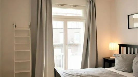 Apartments in Berlin Charlottenburg-Wilmersdorf - photo 2