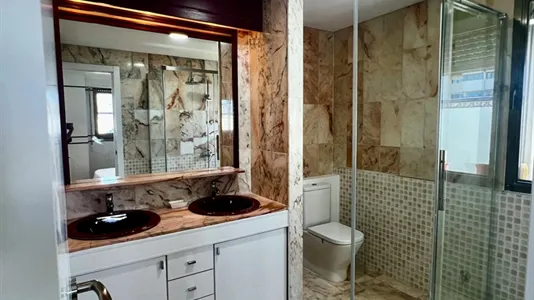 Rooms in Madrid Moncloa-Aravaca - photo 5