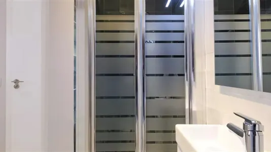 Rooms in Madrid Tetuán - photo 6