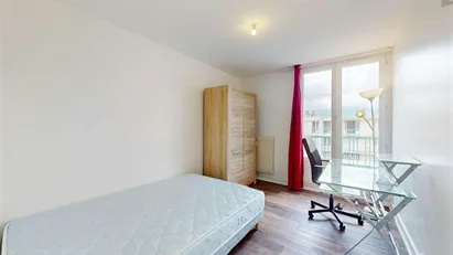 Room for rent in Grenoble, Auvergne-Rhône-Alpes