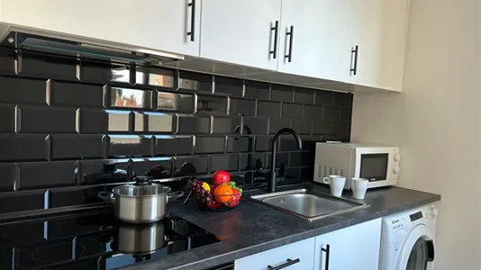 Apartments in Alcorcón - photo 4