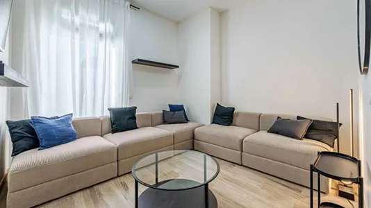 Rooms in Málaga - photo 7