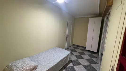 Rooms in Las Barranquillas - photo 4