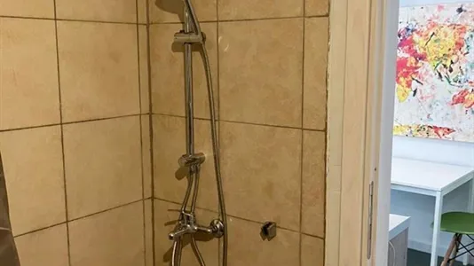 Rooms in Patras - photo 8