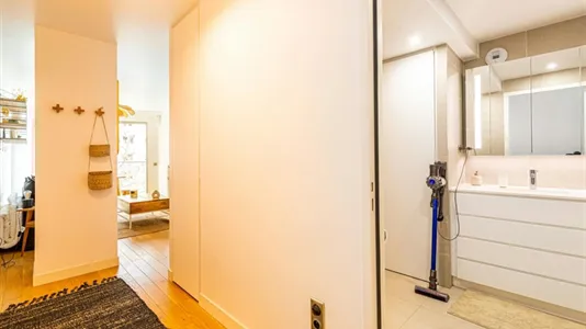 Apartments in Paris 16ème arrondissement (South) - photo 7