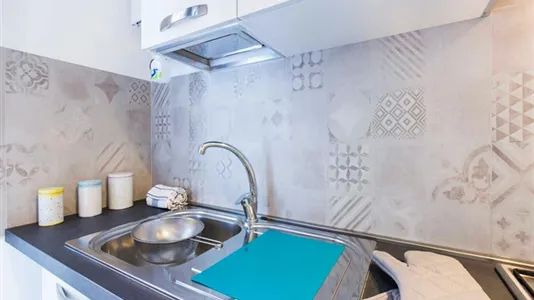 Rooms in Milano Zona 8 - Fiera, Gallaratese, Quarto Oggiaro - photo 9