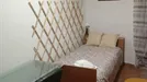 Room for rent, Lisbon (region), &lt;span class=&quot;blurred street&quot; onclick=&quot;ProcessAdRequest(12646423)&quot;&gt;&lt;span class=&quot;hint&quot;&gt;See streetname&lt;/span&gt;[xxxxxxxxxxxxx]&lt;/span&gt;