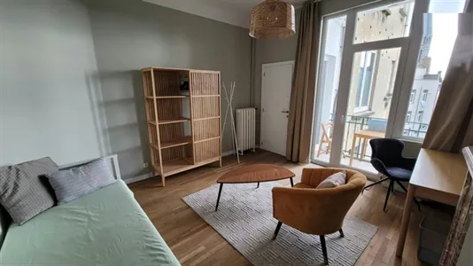Rooms in Brussels Sint-Jans-Molenbeek - photo 3