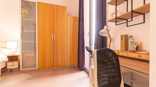 Apartments in Barcelona Ciutat Vella - photo 8