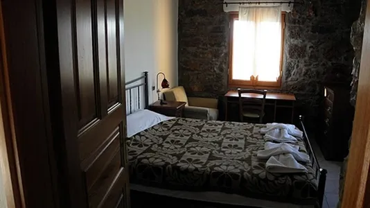 Houses in Chios - photo 4