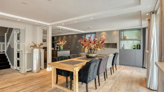 Houses in The Hague Centrum - photo 4