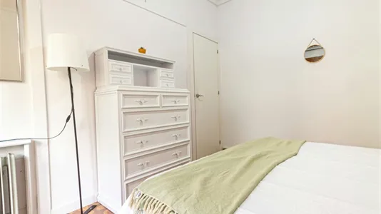 Rooms in Barcelona Eixample - photo 4