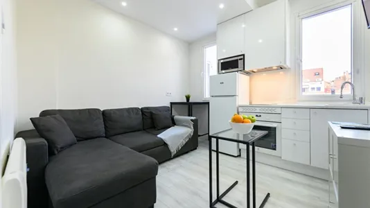 Apartments in Madrid Tetuán - photo 1