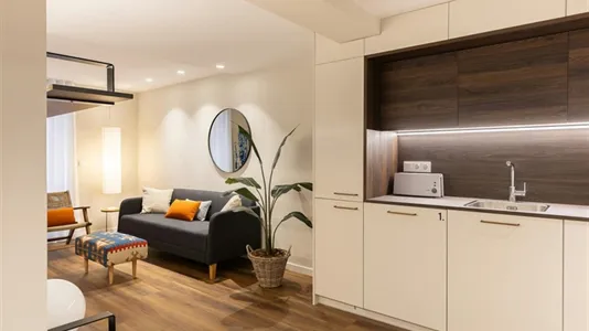 Rooms in Valencia Ciutat Vella - photo 8