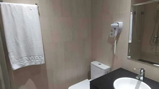 Rooms in Madrid Tetuán - photo 5