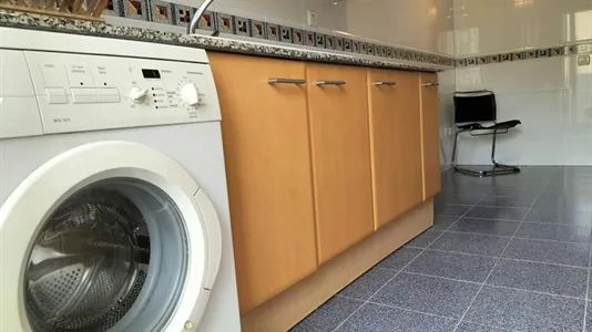 Rooms in Valencia Algirós - photo 5