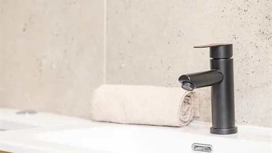 Rooms in Madrid Moncloa-Aravaca - photo 9