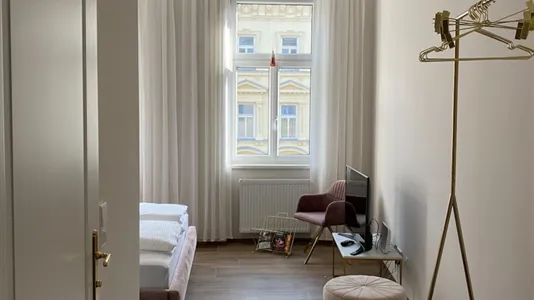 Apartments in Vienna Favoriten - photo 4