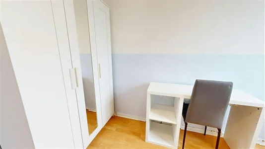 Rooms in Lyon - photo 3
