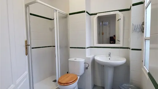 Rooms in Granada - photo 5