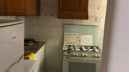 Rooms in Roma Municipio II – Parioli/Nomentano - photo 7