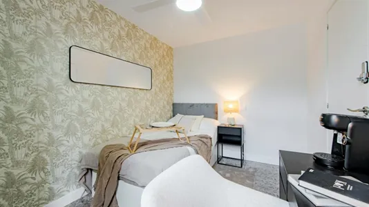 Rooms in Villaviciosa de Odón - photo 1