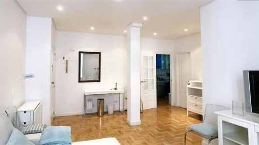 Apartments in Madrid Retiro - photo 8