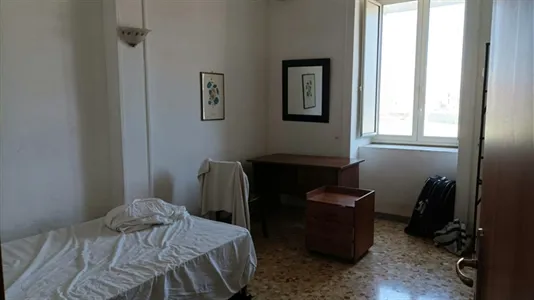 Rooms in Napoli Municipalità 1 - photo 1