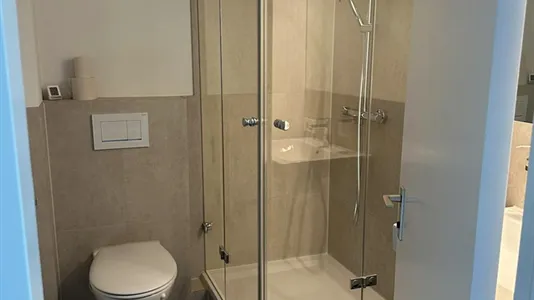 Houses in Esslingen - photo 8