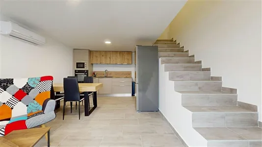 Rooms in Grenoble - photo 1