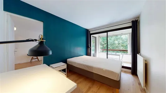 Rooms in Torcy - photo 7