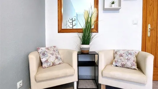 Rooms in Madrid Salamanca - photo 10