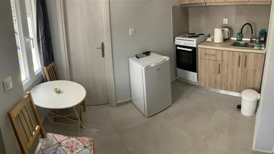 Rooms in Neapoli-Sykies - photo 4